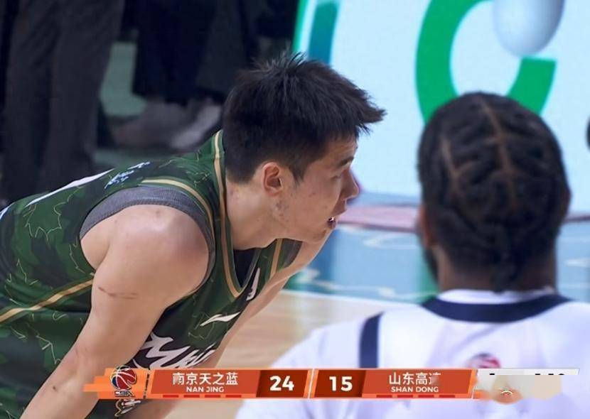 里程碑夜！山东男篮再遭质疑；NBA季后赛国际比赛日刷纪录；气氛紧张；赛程密集仍需轮换的简单介绍